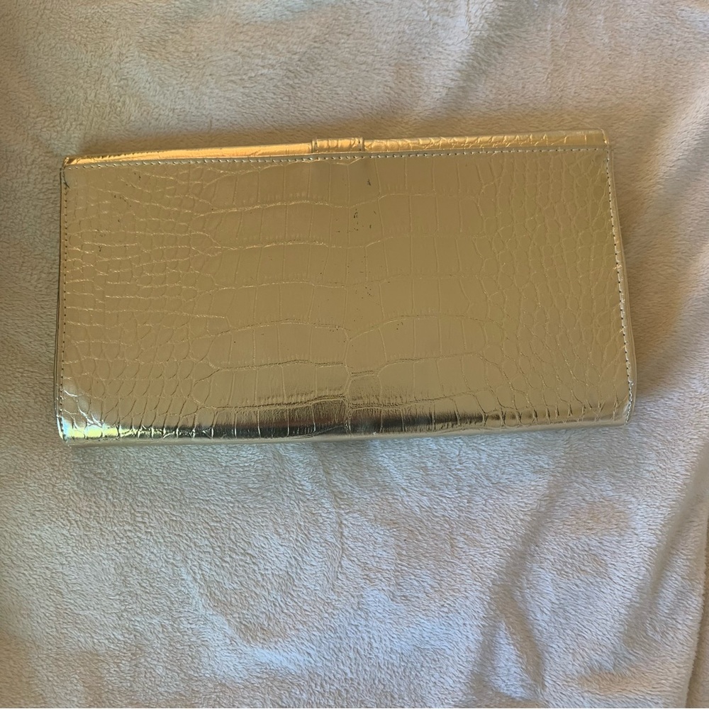 70’s Era Bright Gold Evening Clutch; Crossbody opt. - Picture 13 of 14